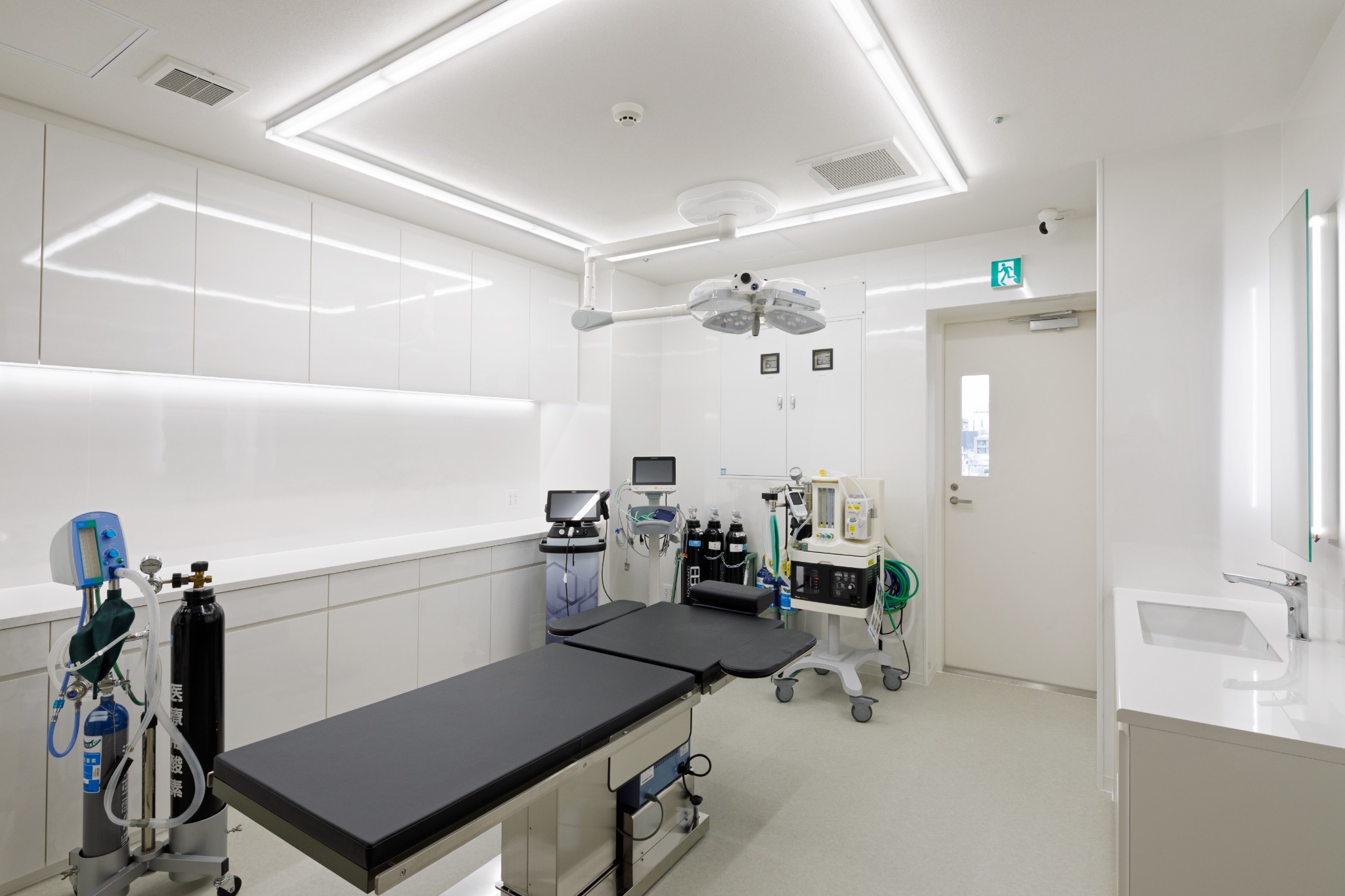 SAIGA CLINIC NAGOYAの手術室